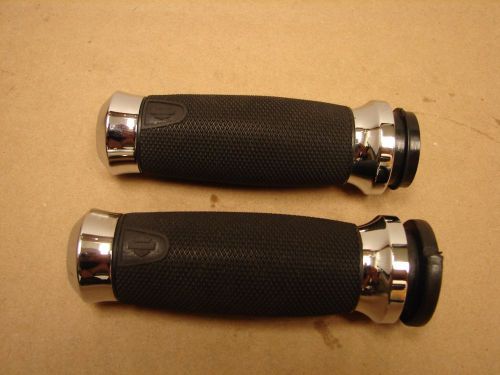 Harley davidson &#034;get a grip&#034; throttle by wire chrome 1.6&#034; diameter handgrips