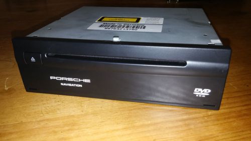 Porsche oem navigation gps dvd player 997.642.137.02 with disc