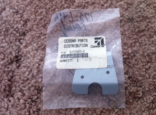 Cessna cowl mount bracket  - 0453003-2 new