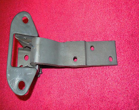 1956-62 corvette rh door hinge