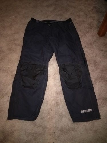 First gear insulated men&#039;s riding pull over pants size 44
