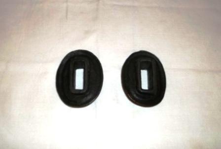 1937 PACKARD SUPER 8 & 12 SERIES NEW NEVER USED FRONT PAIR BUMPER GROMMETS, US $15.99, image 2