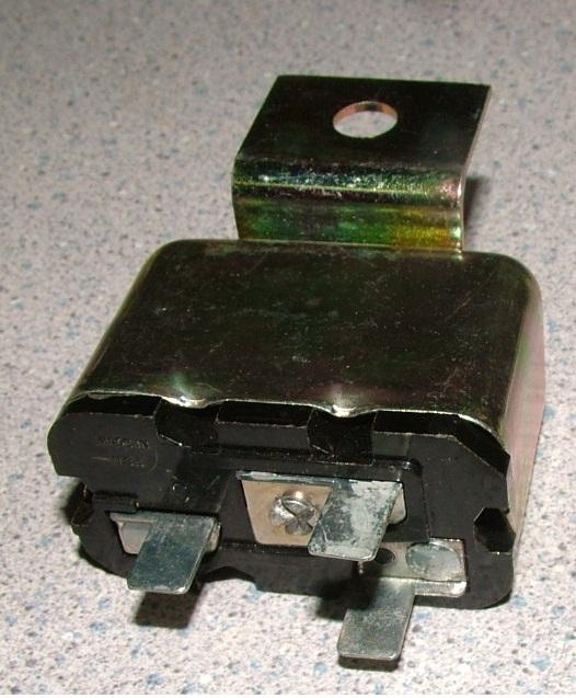 Horn relay ford custom fairlane falcon galaxie ltd mustang torino thunderbird