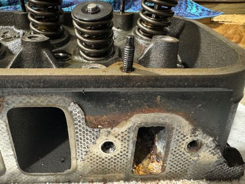 Mercury 7.4 lt 454 marine marlin world head, 1-043-c, square as shown, nice!!!!