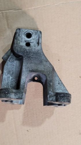 2016 Jaguar XE R-Sport 2.0 D Left Side Engine Mount GX73-6061-FB, US $, image 4