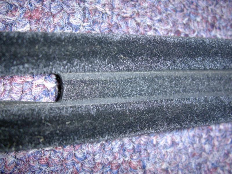 AMC RAMC RAMBLER STATION WAGON TAIL GATE UPPER SIDE TRACK FUZZY SEAL 1967-1978, US $29.99, image 2