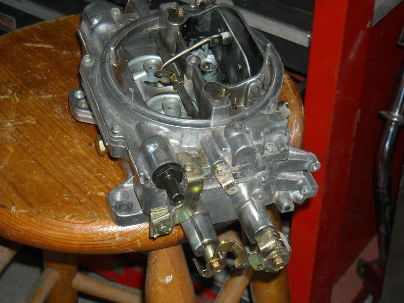 Edelbrock carburator 600CFM, US $75.00, image 4
