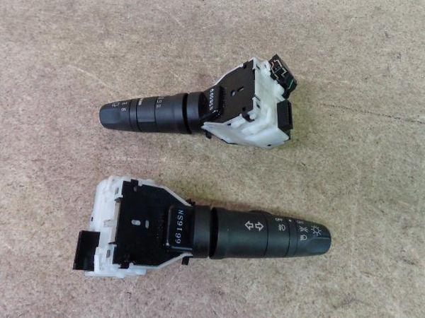 Nissan serena 2006 dimmer switch [1967600]