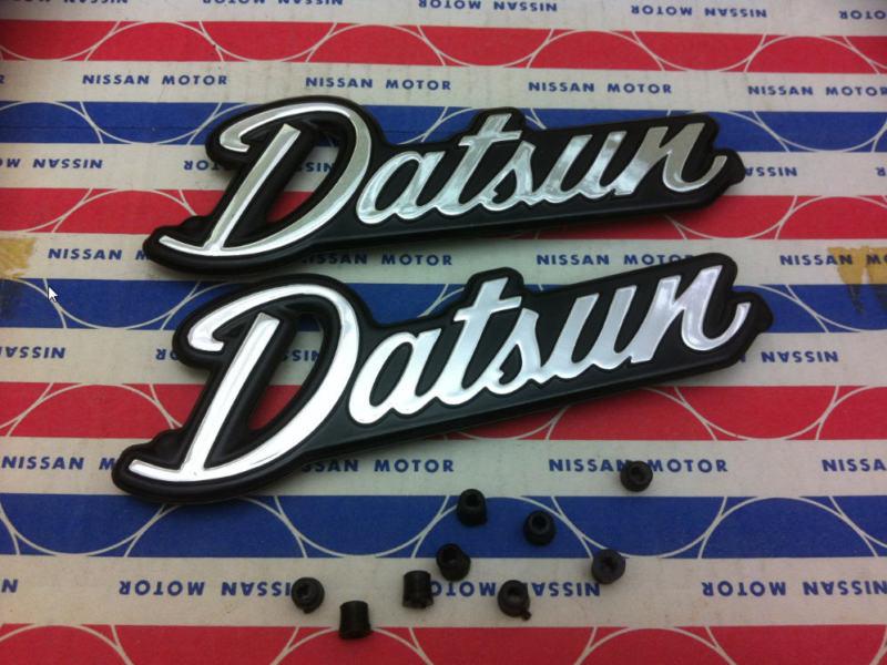 Nissan datsun skyline c110 240k gt emblem badge new logo excellent for old model
