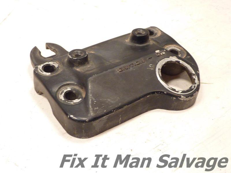 83 honda atc 200 handlebar holder / oem dash console plate handle bar top clamp