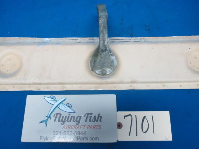 Cessna 310 b 1956 left nose gear door (7101)