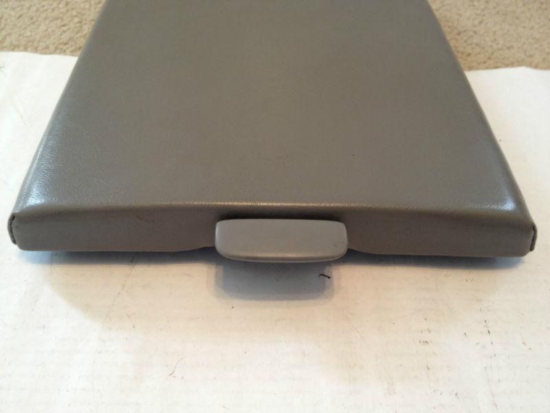 Sell 1996-2003 Ford F150 Arm Rest / center console lid (Gray Leather ...