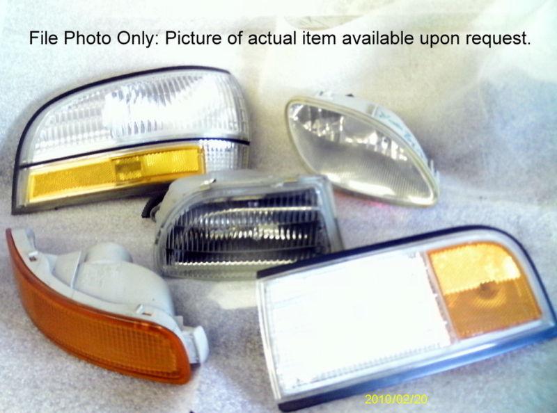 Sell 93 94 95 96 97 PRIZM L. CORNER/PARK LIGHT PARKLAMP/TURN SIGNAL