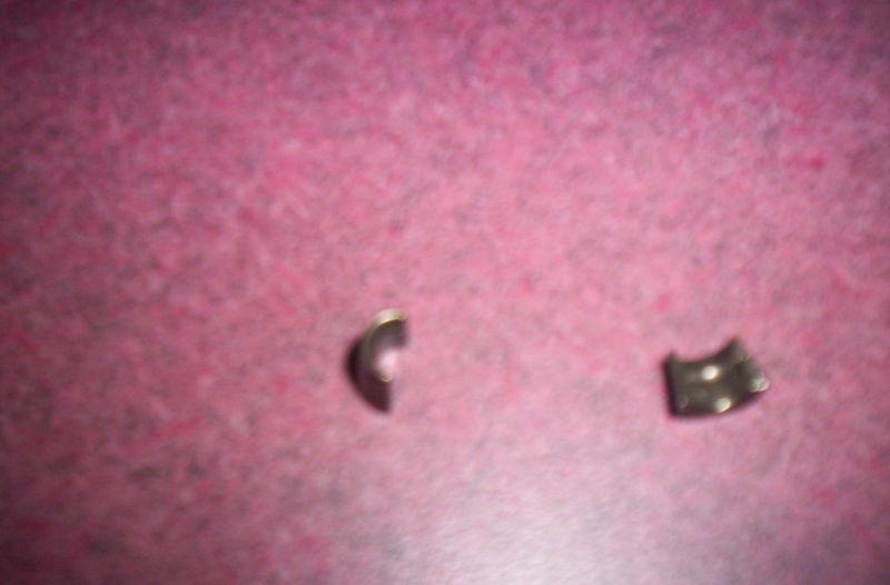 Sell Honda 762012 Intake or Exhaust Valve Spring Keeper/Cotters 2pcs