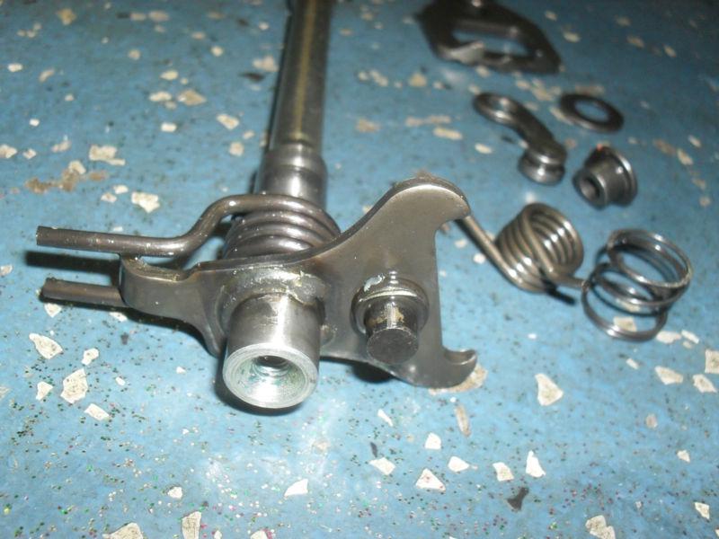 Sell SUZUKI GSXR600 SHIFT/ SHIFTER INPUT SHAFT LOW MILEAGE GSXR600