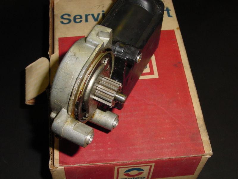 Sell NOS Delco Window Lift Motor 22048629 (20004658 on motor) 197790