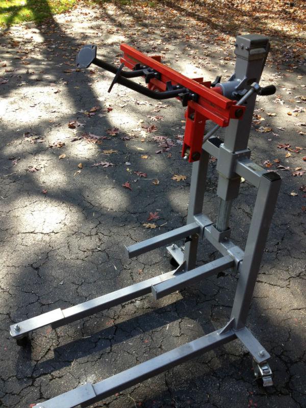 Sell Handy Industries VTwin Engine stand and lift in Transfer