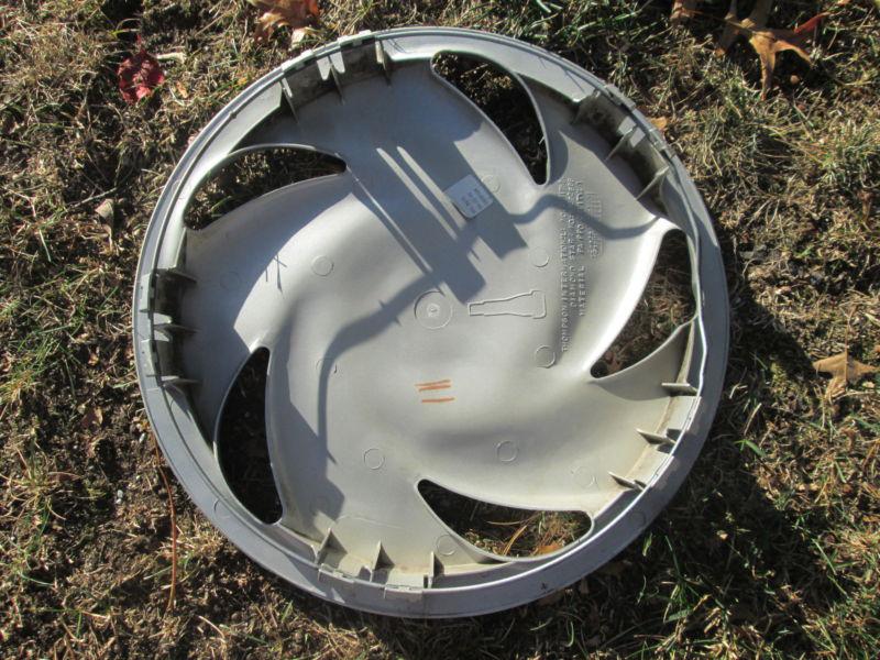 1994 1995 1996 MITSUBISHI ECLIPSE HUBCAP , US $37.50, image 2