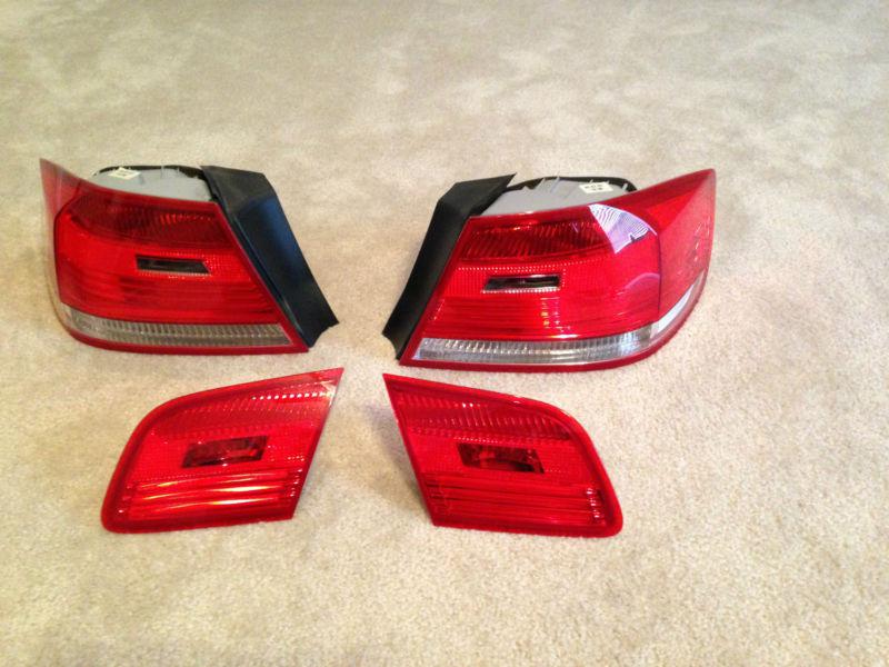 Oem bmw tail lights e92 - perfect condition, lights included