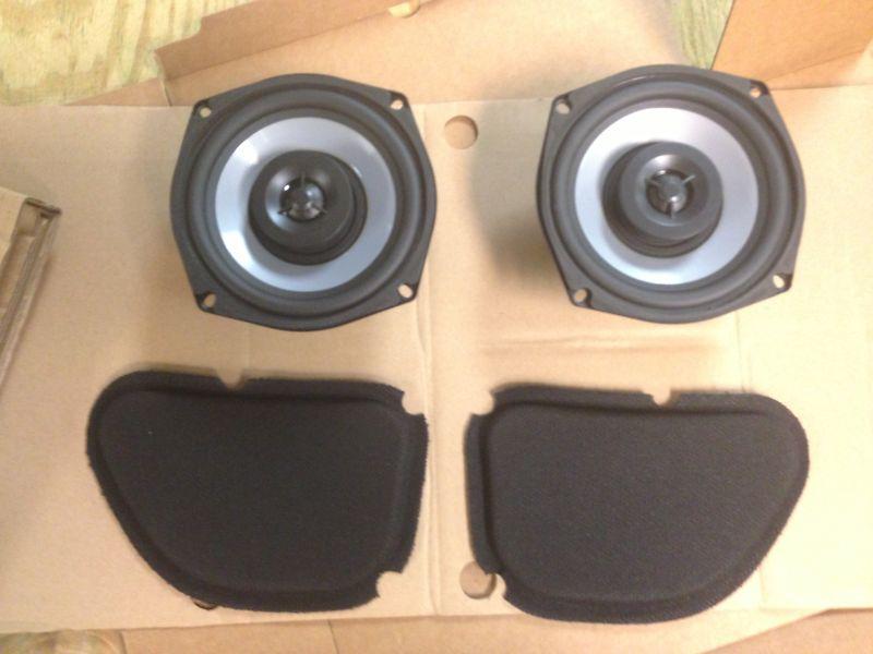 2013 harley davidson road glide - stock speakers