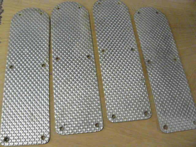 Bell 206 helicopter heel plates  206-070-589-001