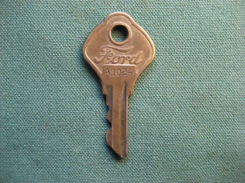 Ford script model a ignition key a1026 antique vintage auto briggs &amp; stratton