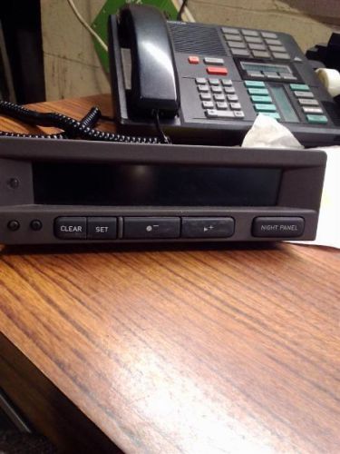 03 saab 9-5 info-gps-tv screen info screen w/o gps w/trip computer 240644