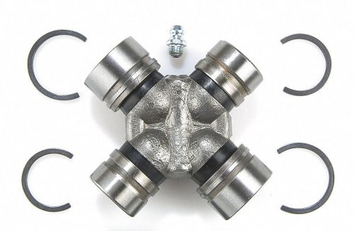 Universal joint rear moog 498