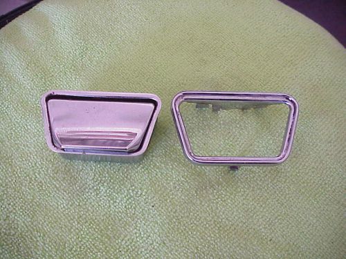 Mopar 1968-72 a-body arm rest ash tray with bezel