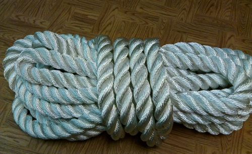 New 20  feet of 1+1/2 inch 3 strand 100%  nylon rope(slightly smaller then norm)