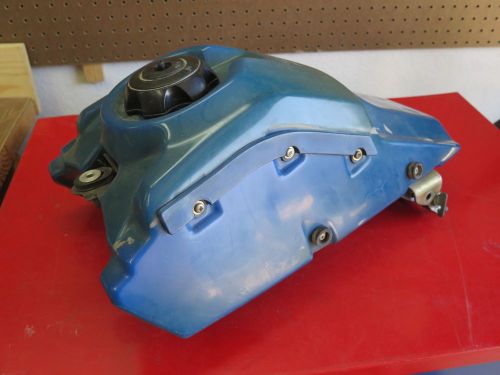 Honda trx 250r 86-87 blue oem fuel tank with mounts &amp; petcock trx250r gas tank