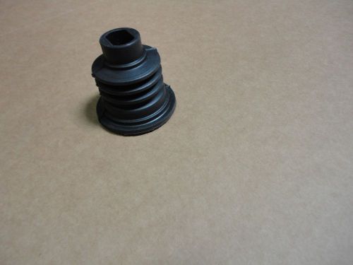 (2) c6500-7500 steering shaft couplings gm 19133698 07809407 u-joint seals