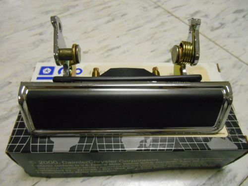 Nos mopar exterior door handle  - 1980&#039;s - p/n 4184740