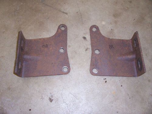 1958 chevrolet belair impala rear frame bumper center mounting bracket pair