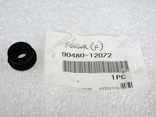 Yamaha nos new 90480-12072 grommet fjr fz fzs xtz yfm yzfr  1994-2015
