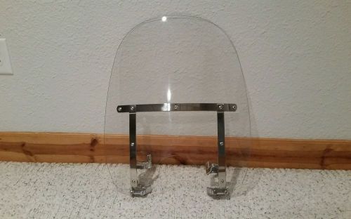 Harley  davidson  dyna, wide glide quick release  compact  windshield
