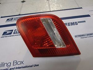 2001-2006 bmw oe e46 m3 right trunk lid light