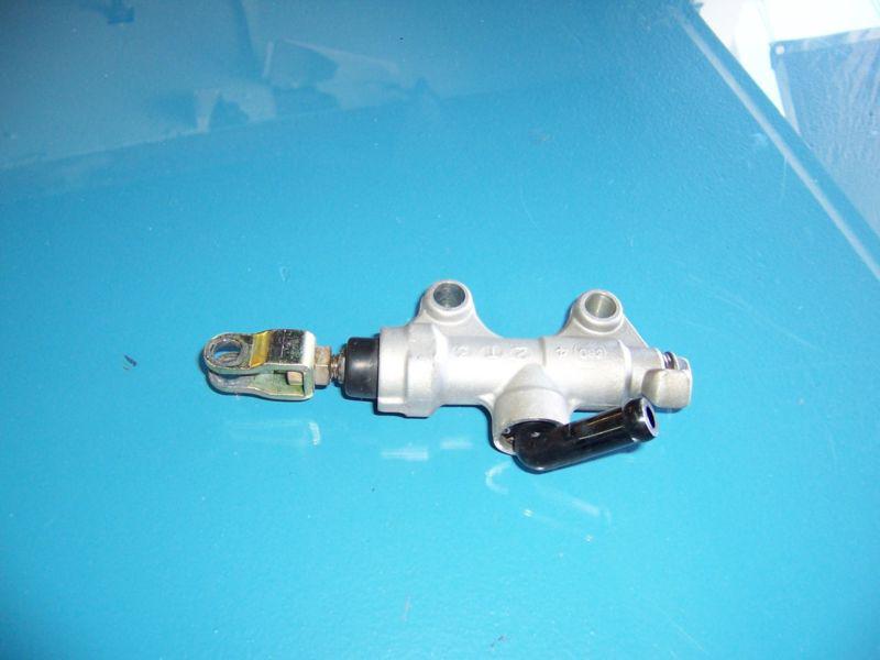 Sell 066 KAWASAKI ZX6R 636 ZX 6R 03 04 Rear Brake Master Cylinder in Bradenton, Florida, US, for