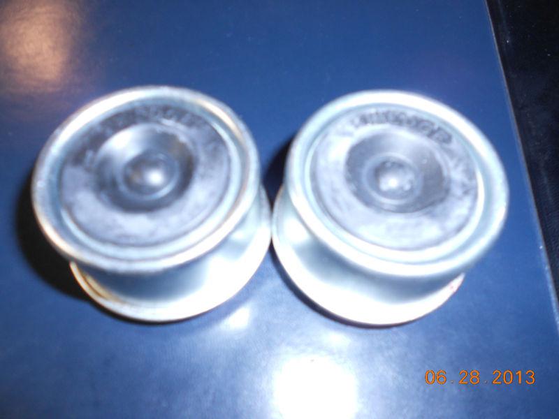Triton 03848 grease cap with rubber plug