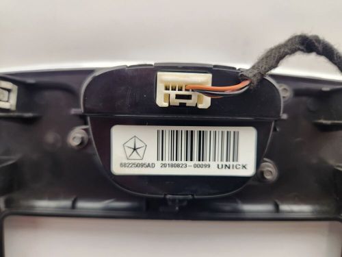 2016 Chrysler 300 Center Dash Trim W/Clock OEM 68225095AD, US $65.00, image 2