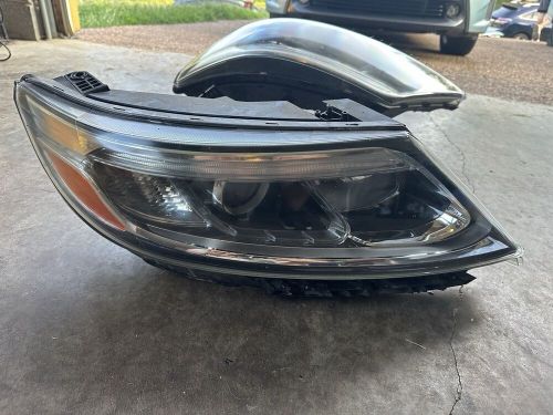 14-15 Kia Sorento Right Passenger Side Headlight OEM 921021U600, US $130.00, image 3