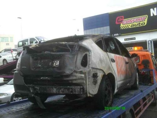 Brake pump master cylinder for toyota prius nhw20 sol 12682006 12682006-