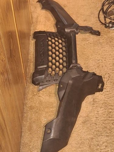 2017 honda rancher trx420fm 4x4 front bumper cover (has minor scuffs as shown)