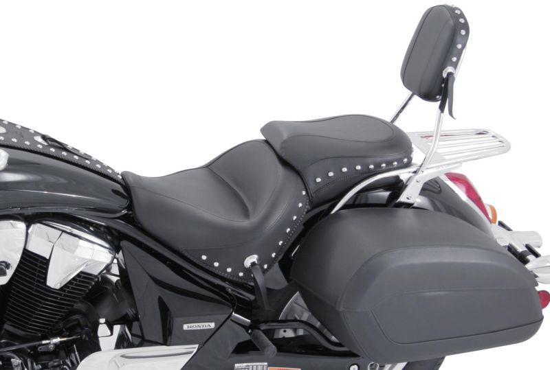 Mustang wide touring two-piece seat - studded  76100