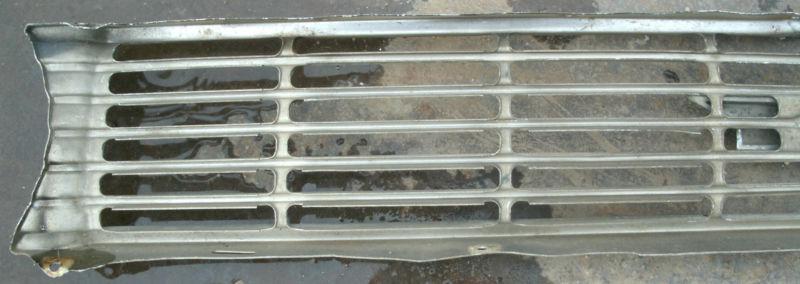 1966 66 Chevy Chevrolet Chevelle Malibu Center Aluminum Grill Grille Emblem OEM , US $69.99, image 10