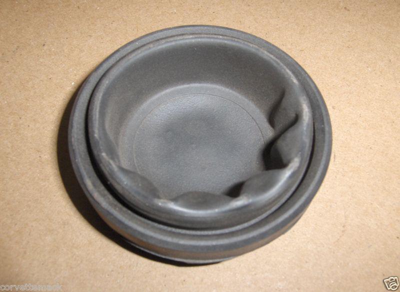 CORVETTE BRAKE MASTER CYLINDER CAP 84,85, US $8.00, image 2