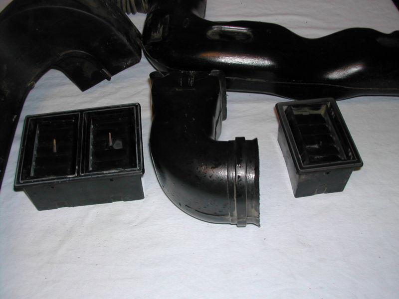 73 74 75 76 77 78 79 Ford Truck 78 79 Bronco Heater & A/C Duct Work, US $9.99, image 2