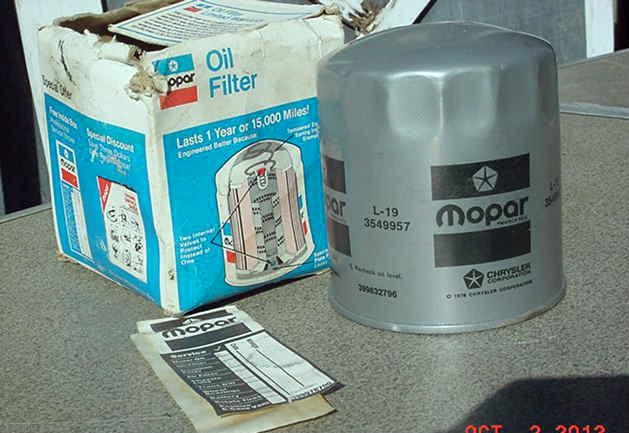 Mopar nos oil filter #3549957- a/b/c/e-body charger dart demon challenger cuda