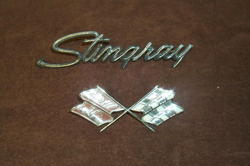 Vintage sting ray emblems
