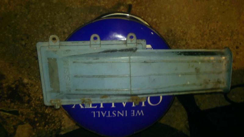 Datsun 280z air filter housing top